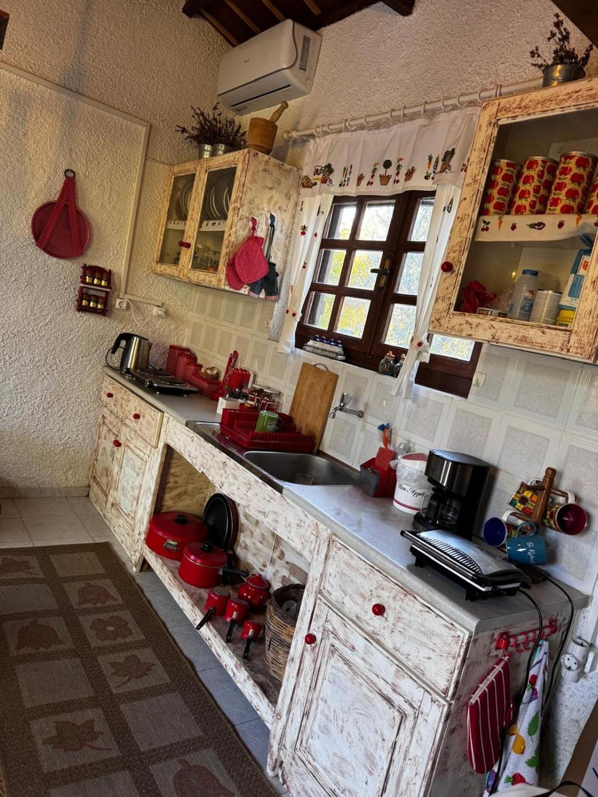 Sol's Place * Mytilene